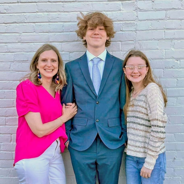 Simmons, Lesley (John Ashford, and Ella Joan)